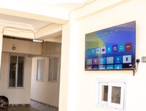 entrance tv screen dstvvvvv